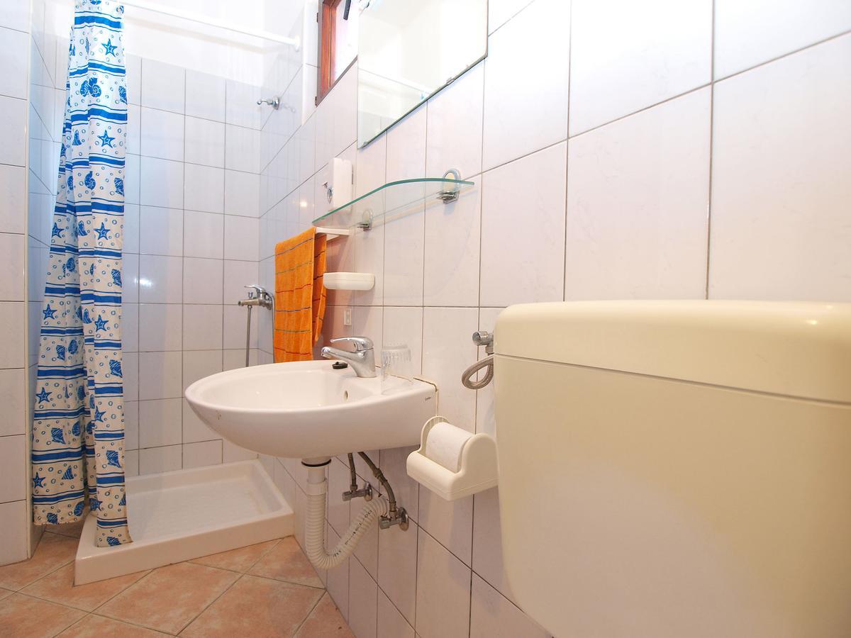 Apartments Sandra 1335 Pula Luaran gambar